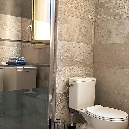 St Raphael Centre Calme Clim Commerces A Pieds Апартаменты Сен-Рафаэль