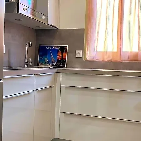 Apartman St Raphael Centre Calme Clim Commerces A Pieds *