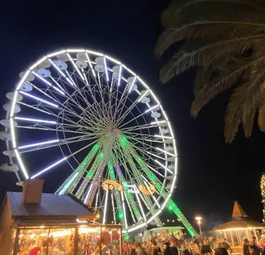 St Raphael Centre Calme Clim Commerces A Pieds Appartement Saint-Raphaël